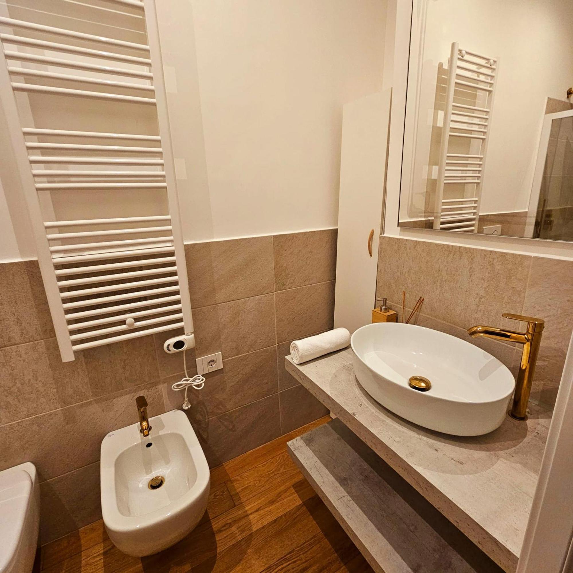 מילאנו Cozy Apartment Between Sempione, City Life And Mico ! מראה חיצוני תמונה